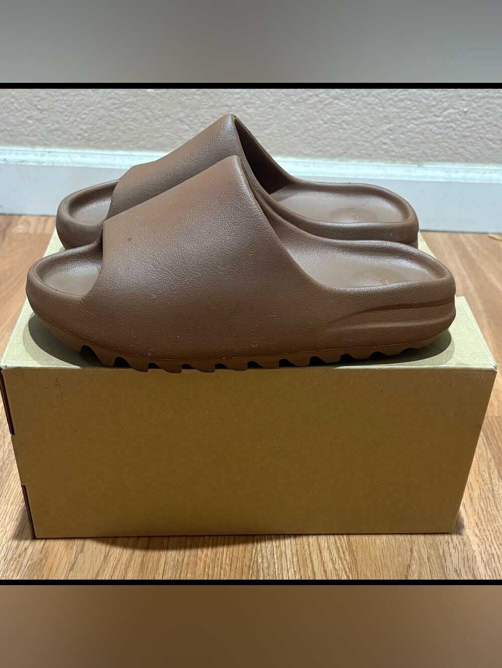 adidas Yeezy Slide Flax